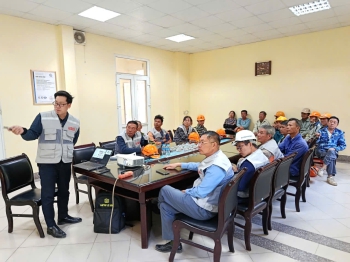 Tổ chức Tập huấn về An toàn lao động tại công trường.