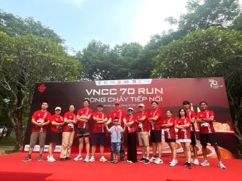 Tham gia giải chạy VNCC 70 RUN DÒNG CHẢY TIẾP NỐI
